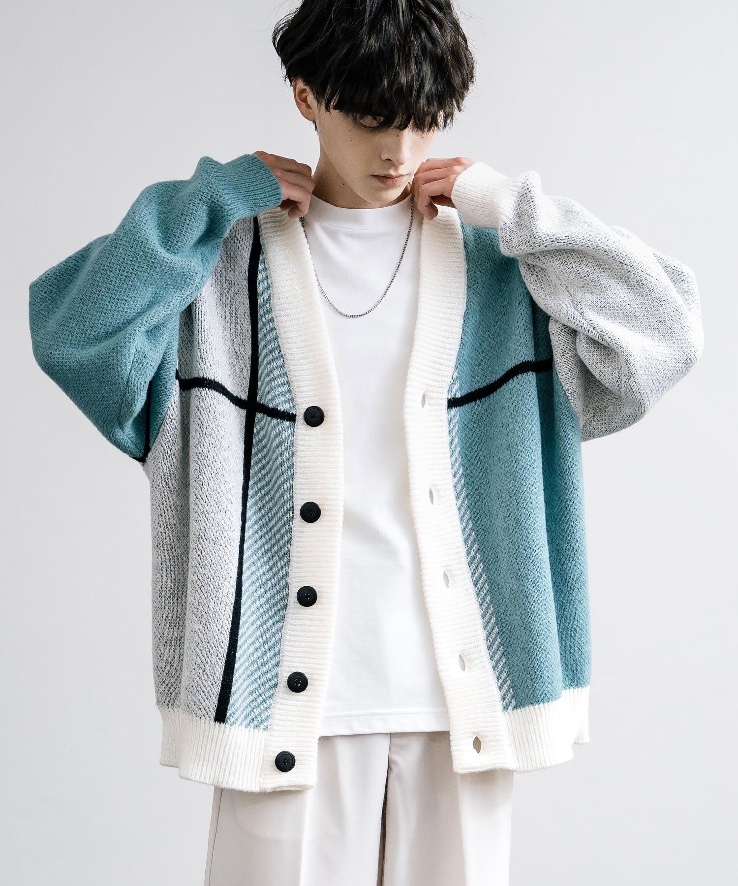 オーバーサイズ 7Gクロスチェック柄Vネックカーディガン – Rocky Monroe