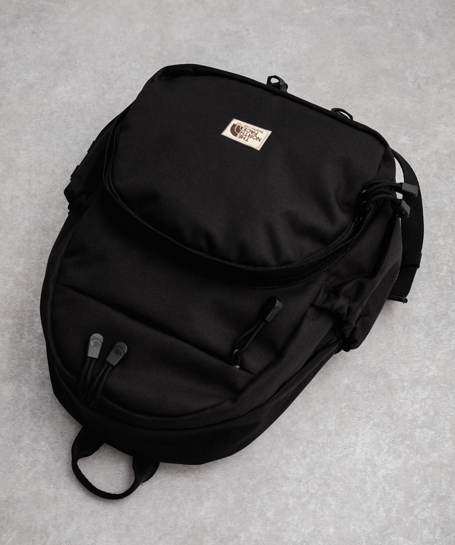 日本未展開モデル WHITE LABEL THE NORTH FACE ELECTRON SLING BAG ミニバックパック 15572