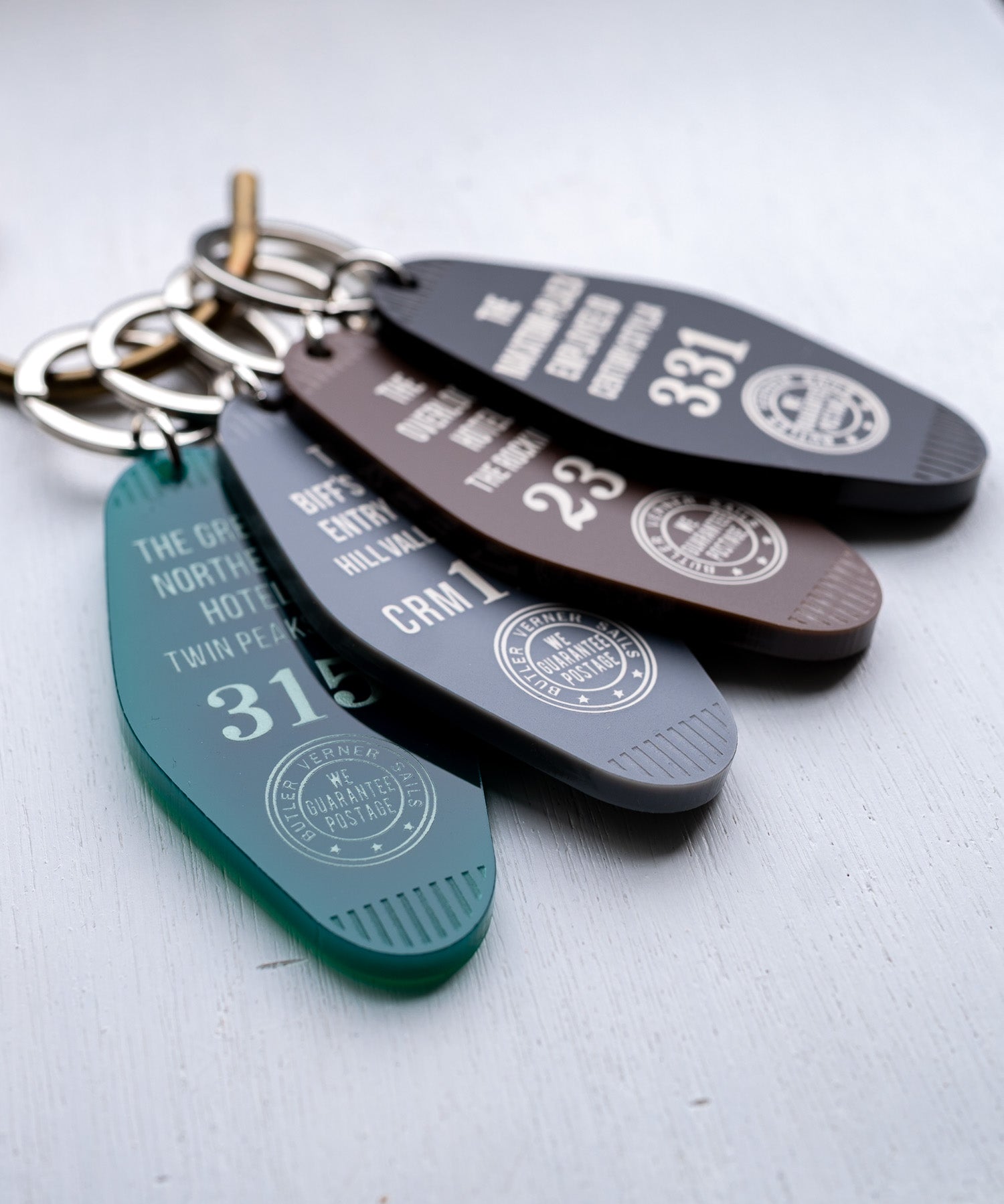 Butler Verner Sails バトラーバーナーセイルズ 日本製 国産 Movie Inspired Keychain モーテルキーアクリルキーホルダー JW-2978