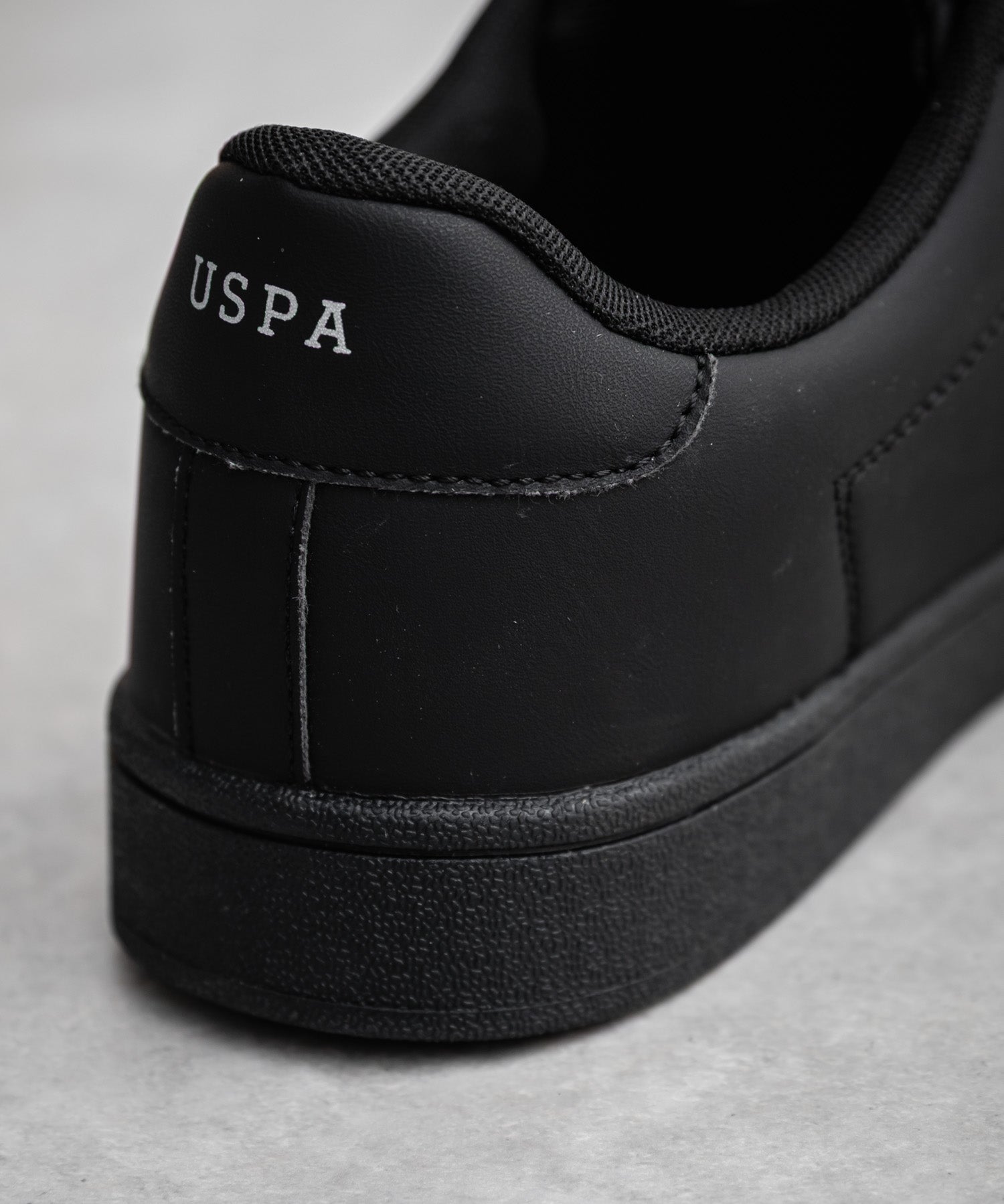 U.S. POLO ASSN. ユーエスポロアッスン ローカット 紐靴コートスニーカー 15640