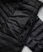 THE NORTH FACE TERRA PEAK HOODIE ポケッタブル薄中綿ナイロンフーディジャケット 16624