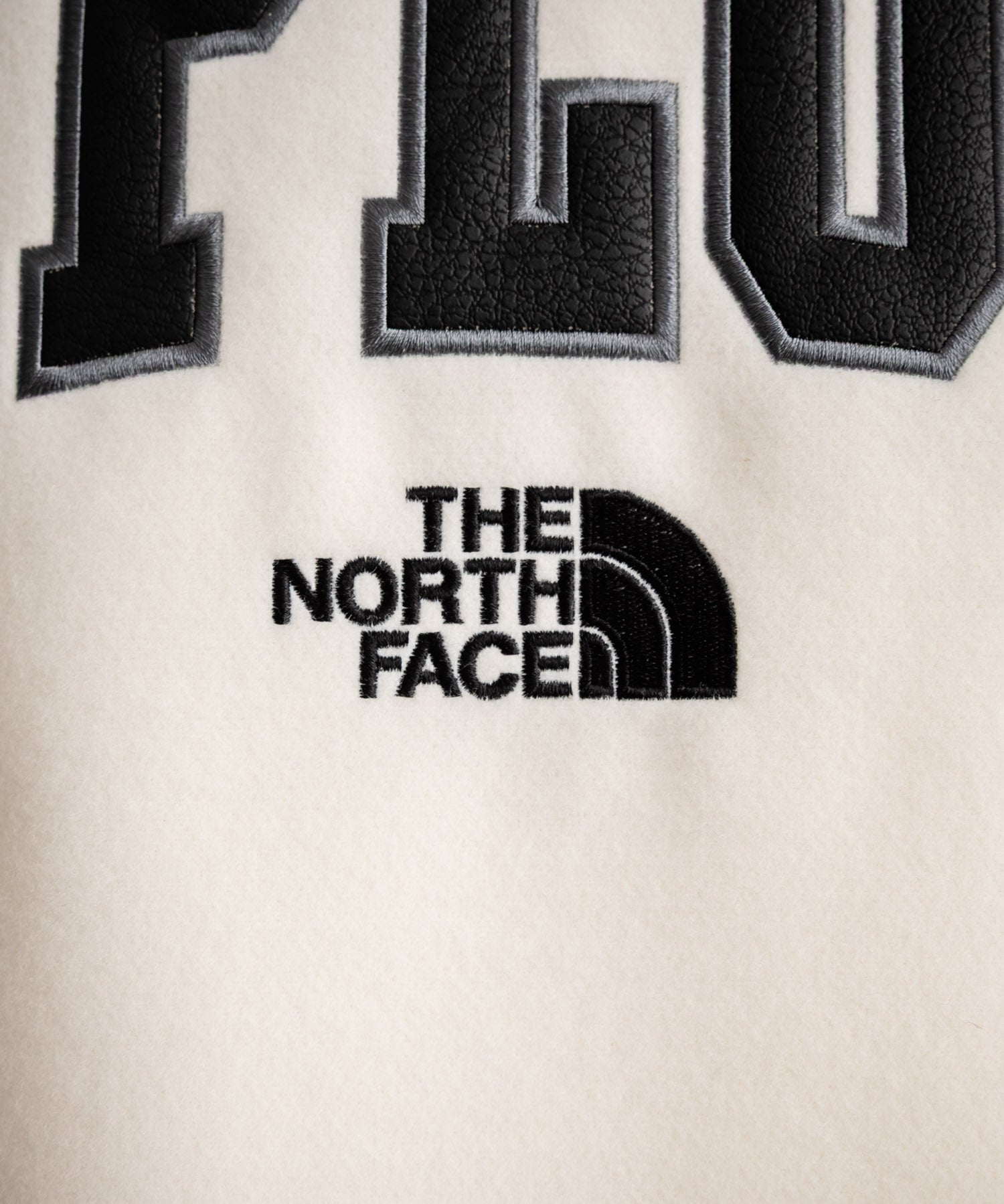 日本未展開モデル WHITE LABEL THE NORTH FACE VARSITY HEAT JACKET オーバーサイズフェイクレザー切替スタジャン/ブルゾン 15555