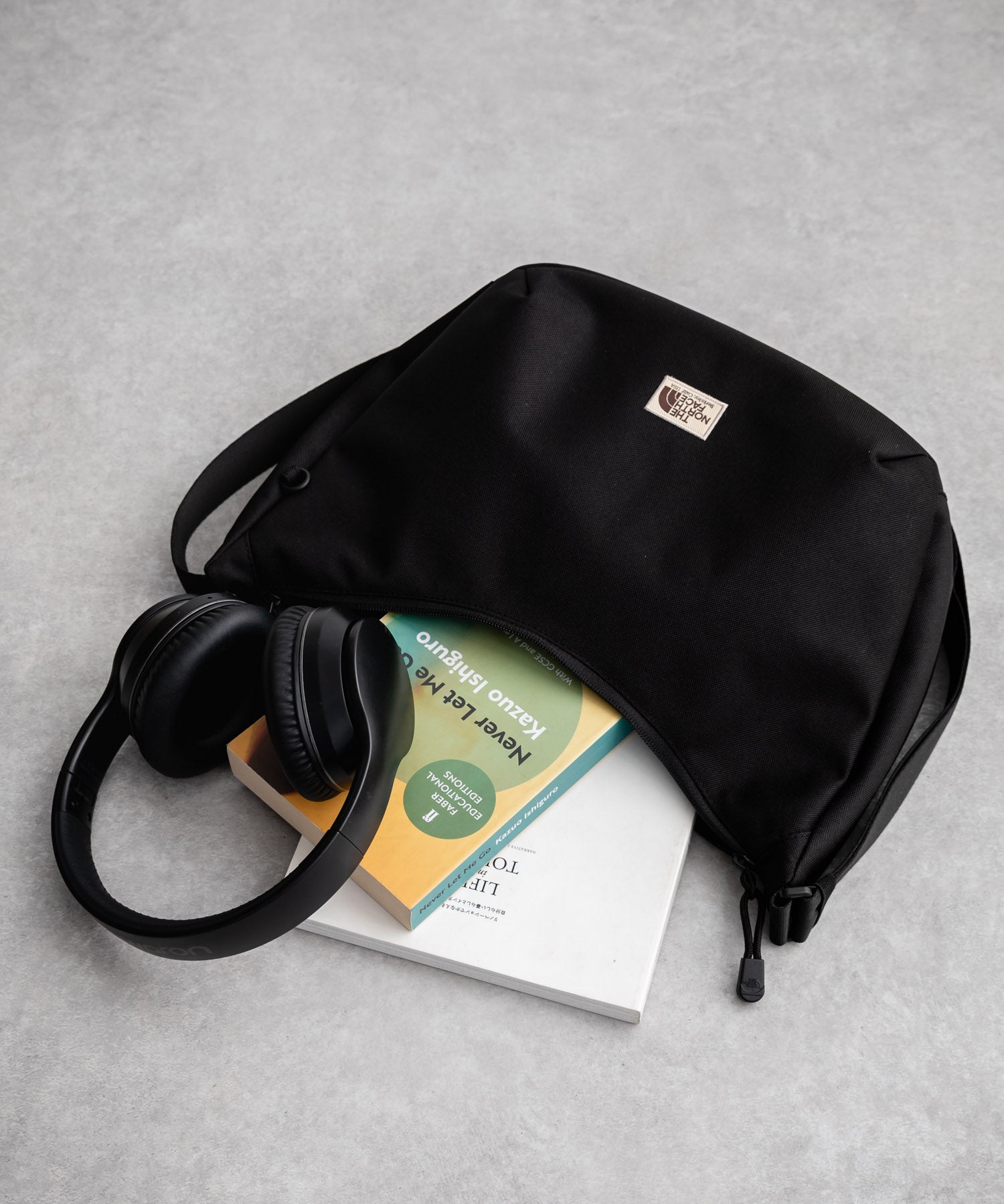 日本未展開モデル WHITE LABEL THE NORTH FACE STANDARD HOBO BAG S ショルダーバッグ 15570