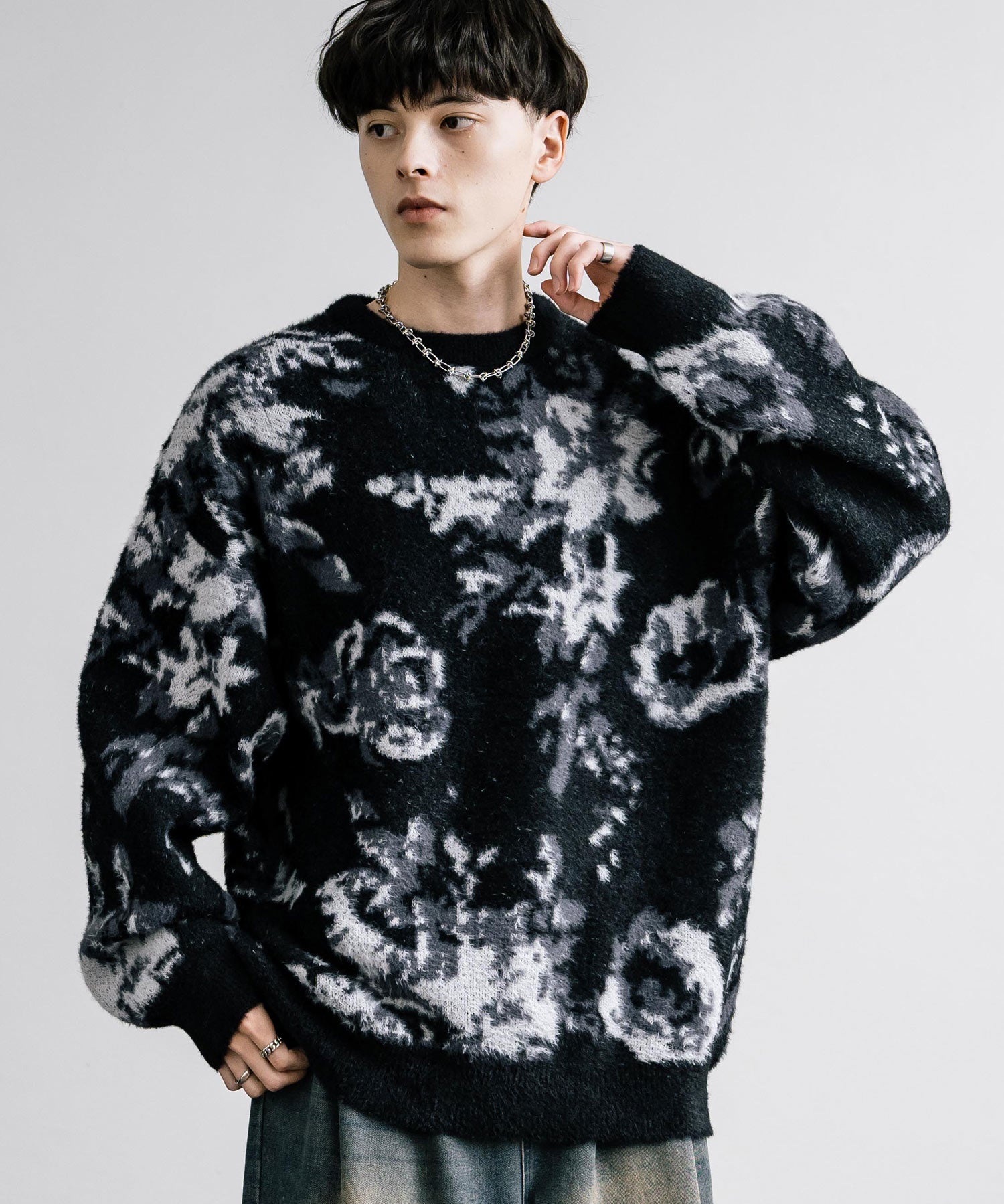 新色追加 フェザーヤーン オーバーサイズフラワー柄クルーネックニット 14031