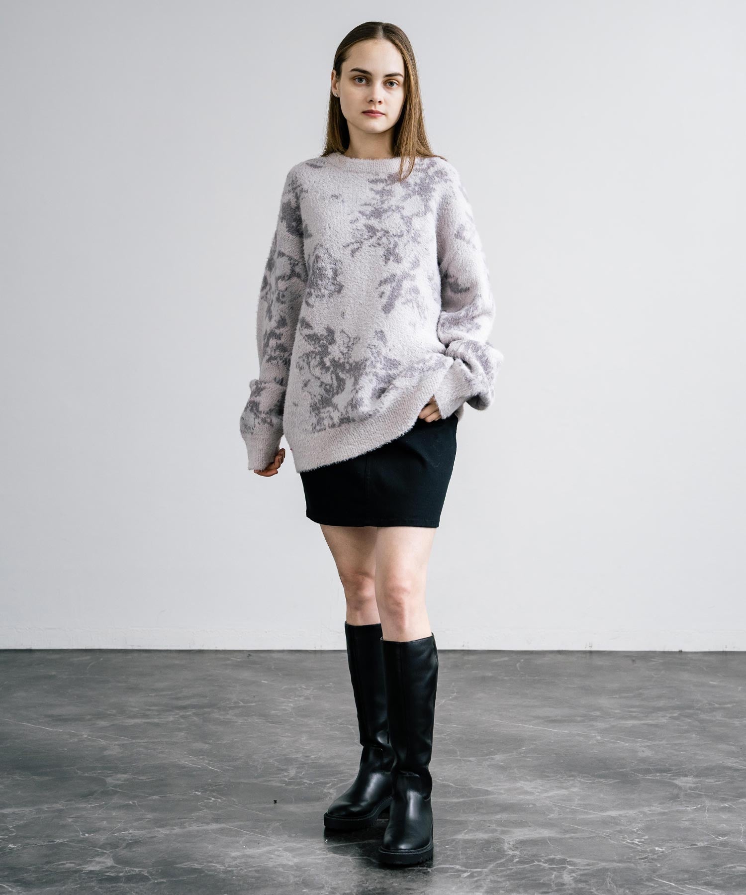 新色追加 フェザーヤーン オーバーサイズフラワー柄クルーネックニット 14031