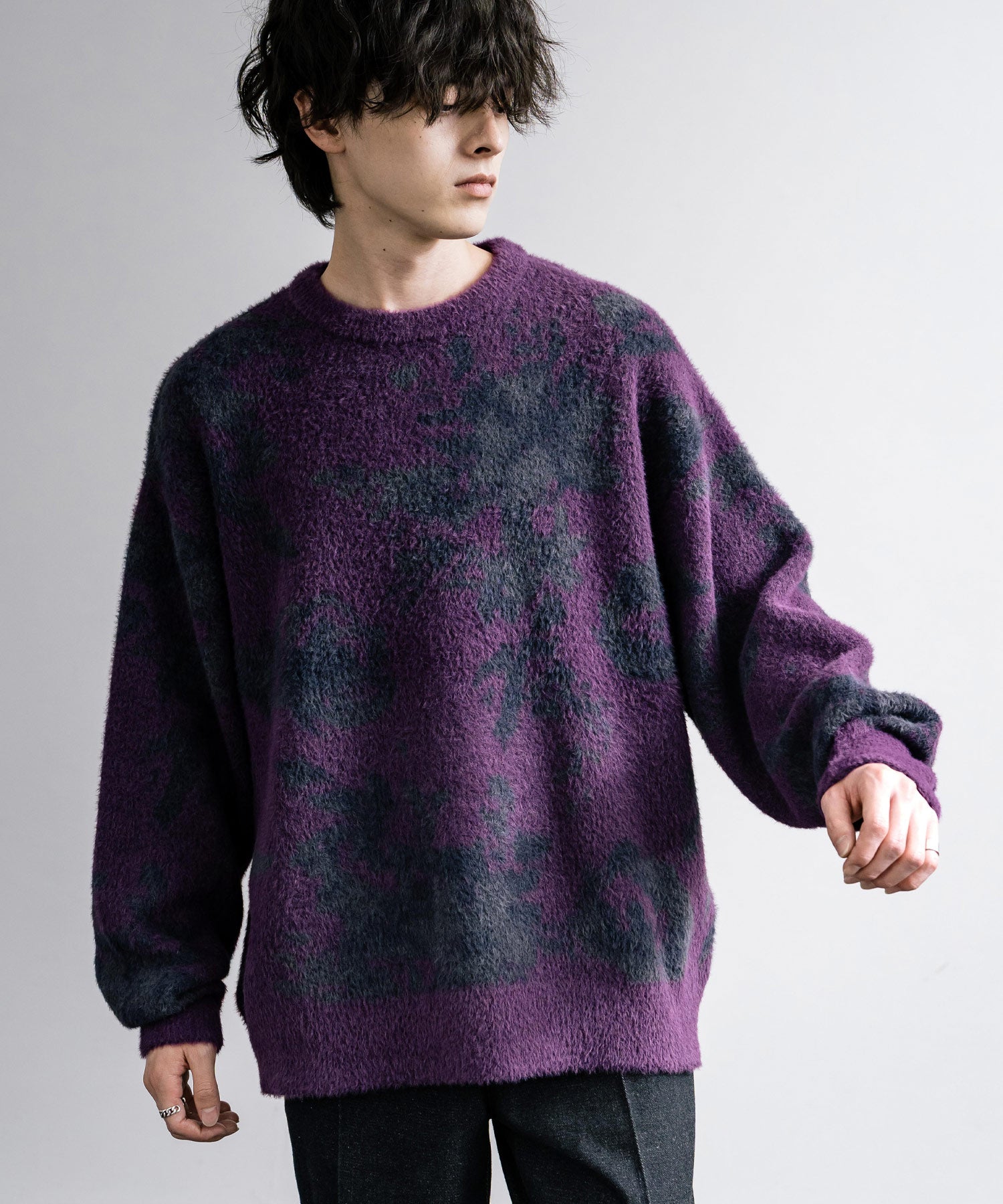 新色追加 フェザーヤーン オーバーサイズフラワー柄クルーネックニット 14031