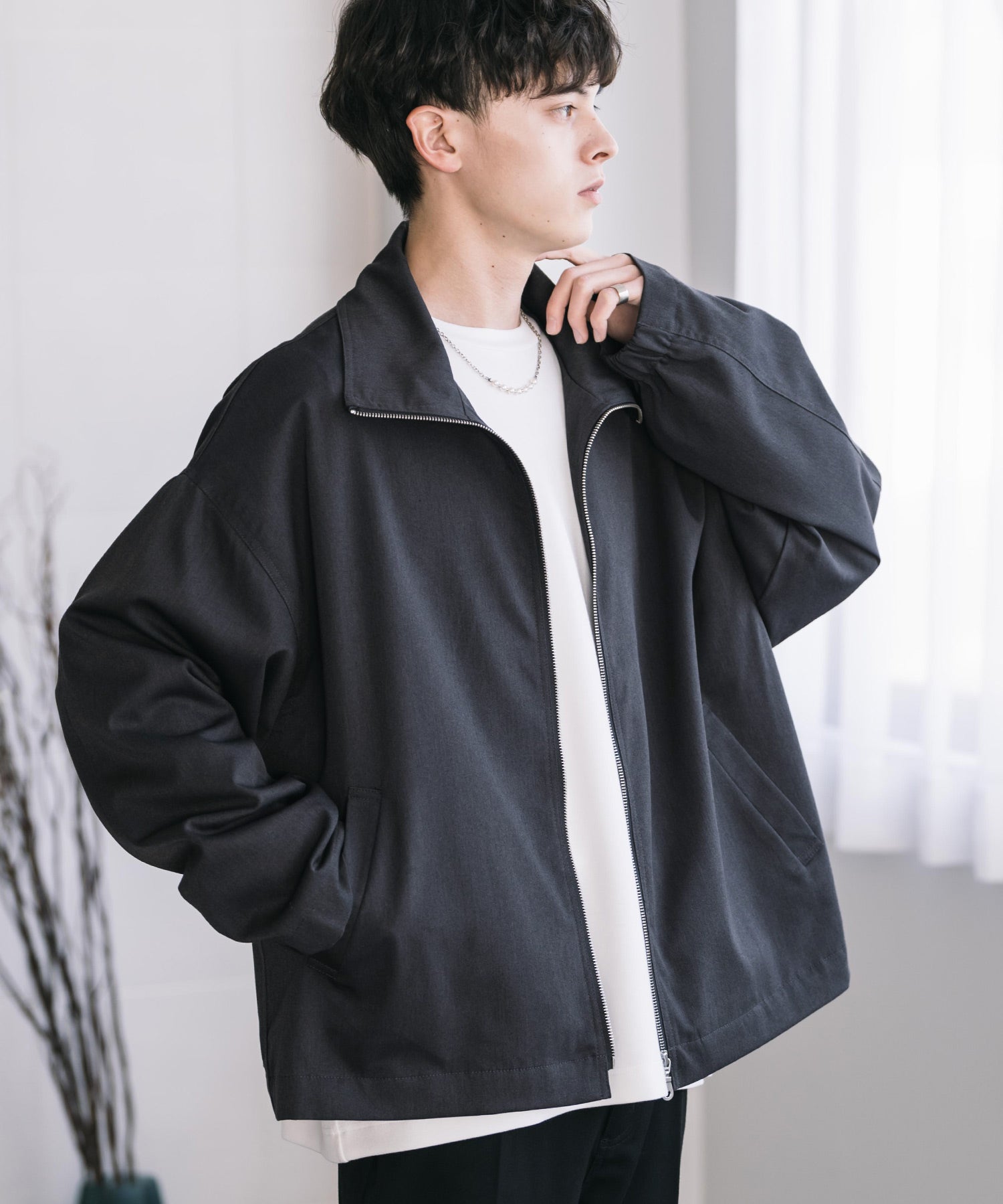 オーバーサイズTRストレッチスタンドカラージャケット ジップアップショートブルゾン 14120