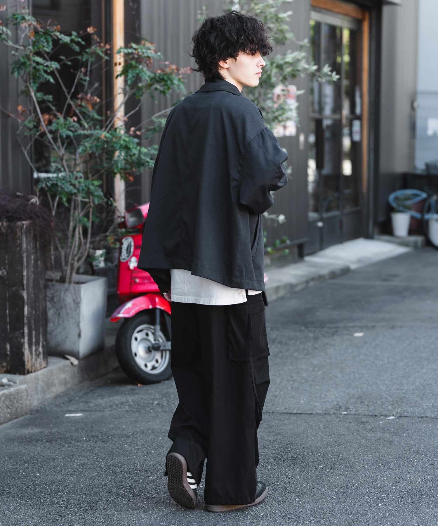 オーバーサイズTRストレッチスタンドカラージャケット ジップアップショートブルゾン 14120