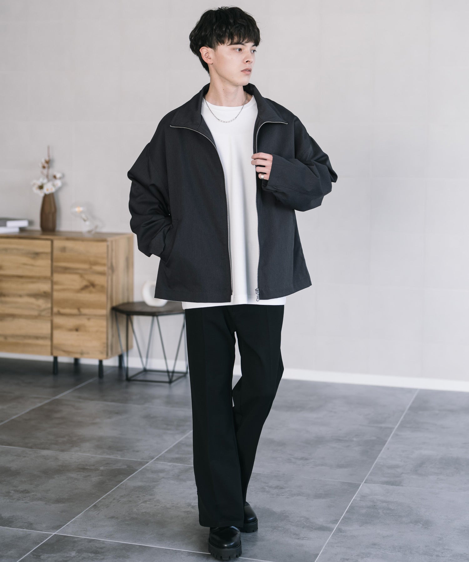 オーバーサイズTRストレッチスタンドカラージャケット ジップアップショートブルゾン 14120