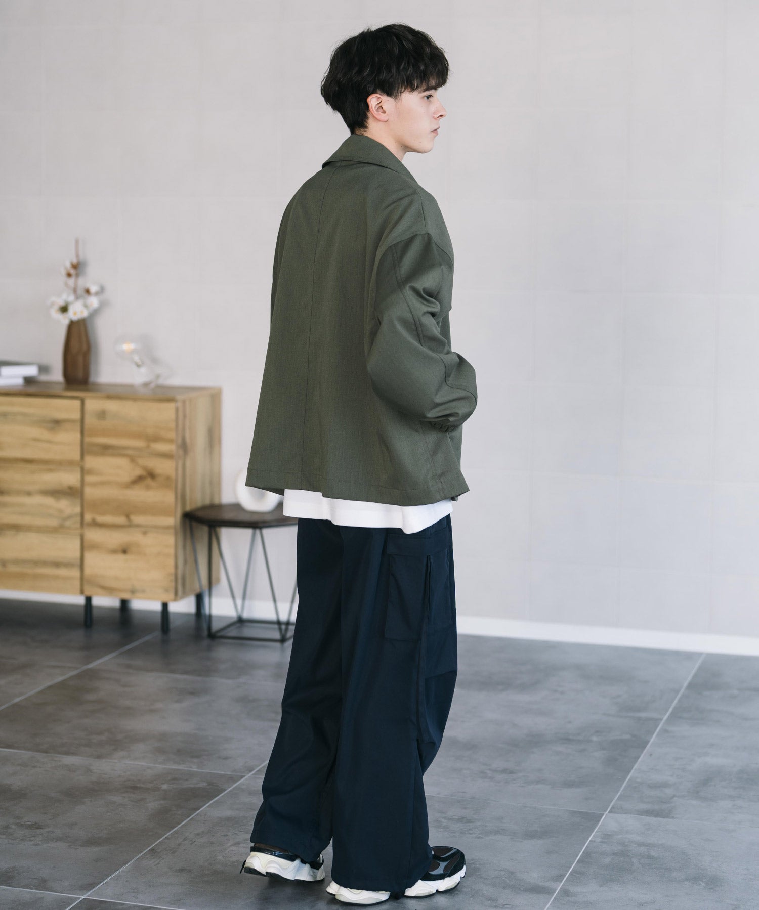 オーバーサイズTRストレッチスタンドカラージャケット ジップアップショートブルゾン 14120