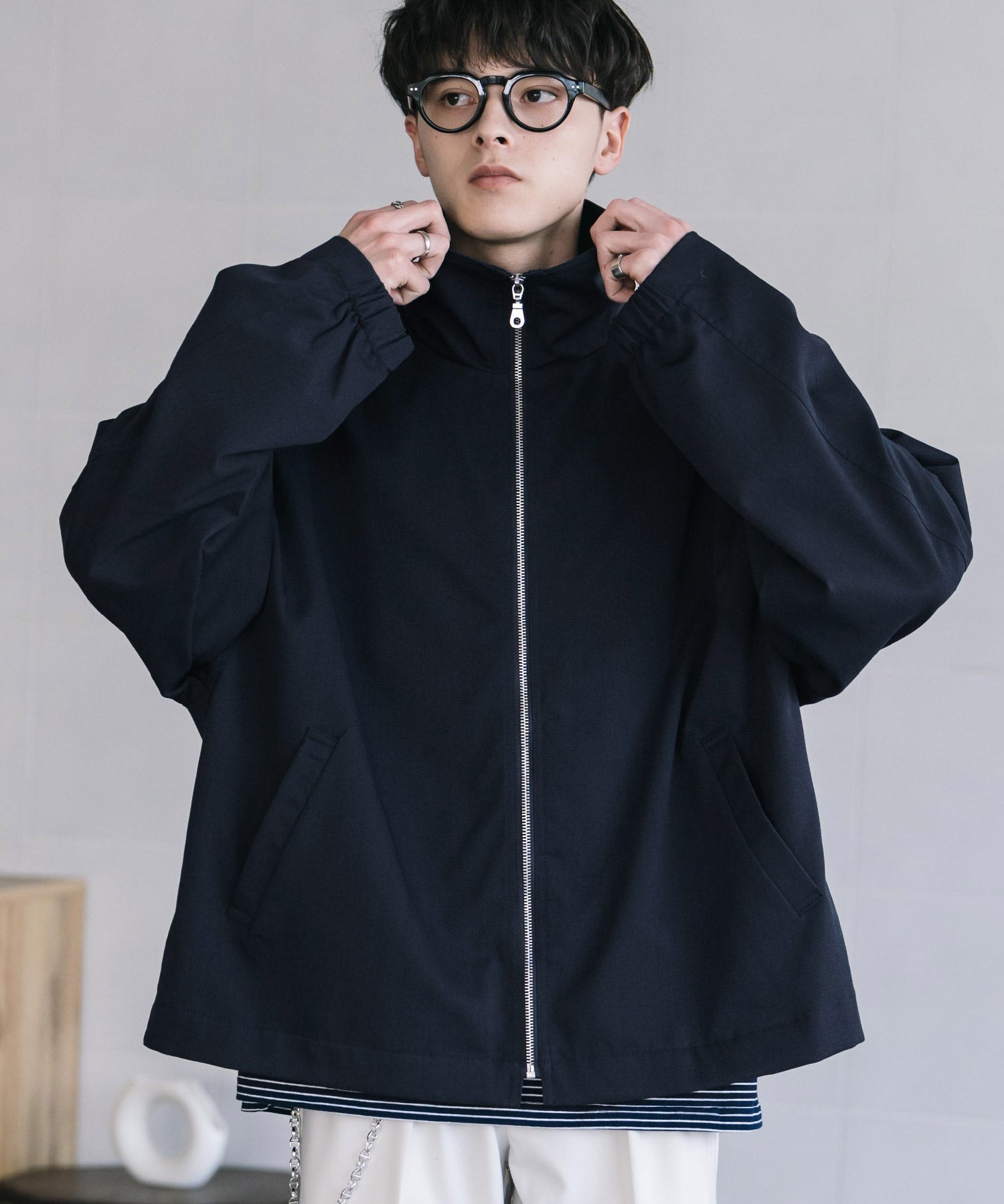 オーバーサイズTRストレッチスタンドカラージャケット ジップアップショートブルゾン 14120