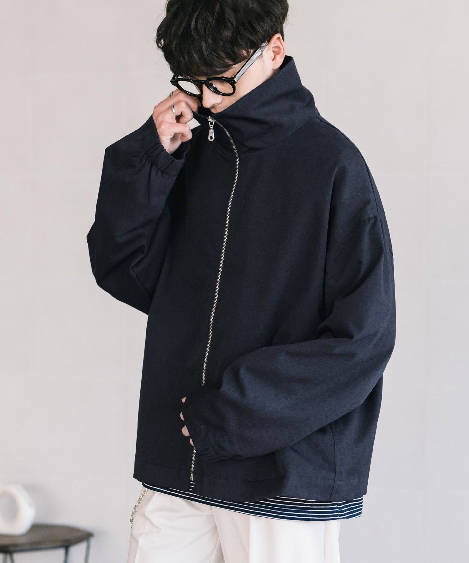 オーバーサイズTRストレッチスタンドカラージャケット ジップアップショートブルゾン 14120