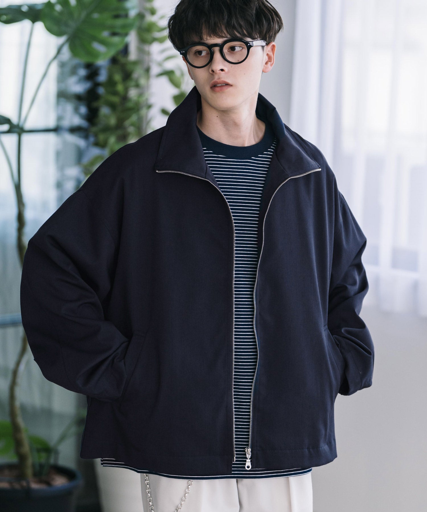 オーバーサイズTRストレッチスタンドカラージャケット ジップアップショートブルゾン 14120