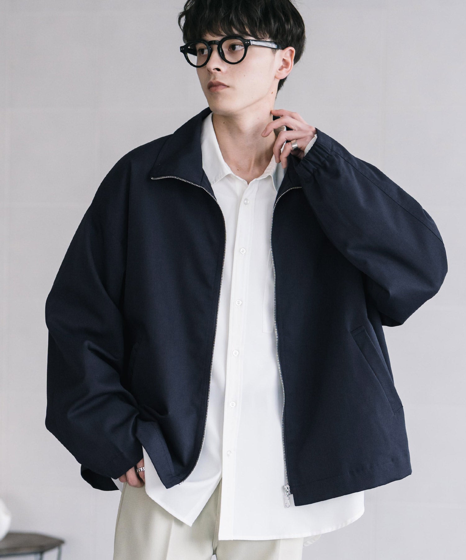 オーバーサイズTRストレッチスタンドカラージャケット ジップアップショートブルゾン 14120