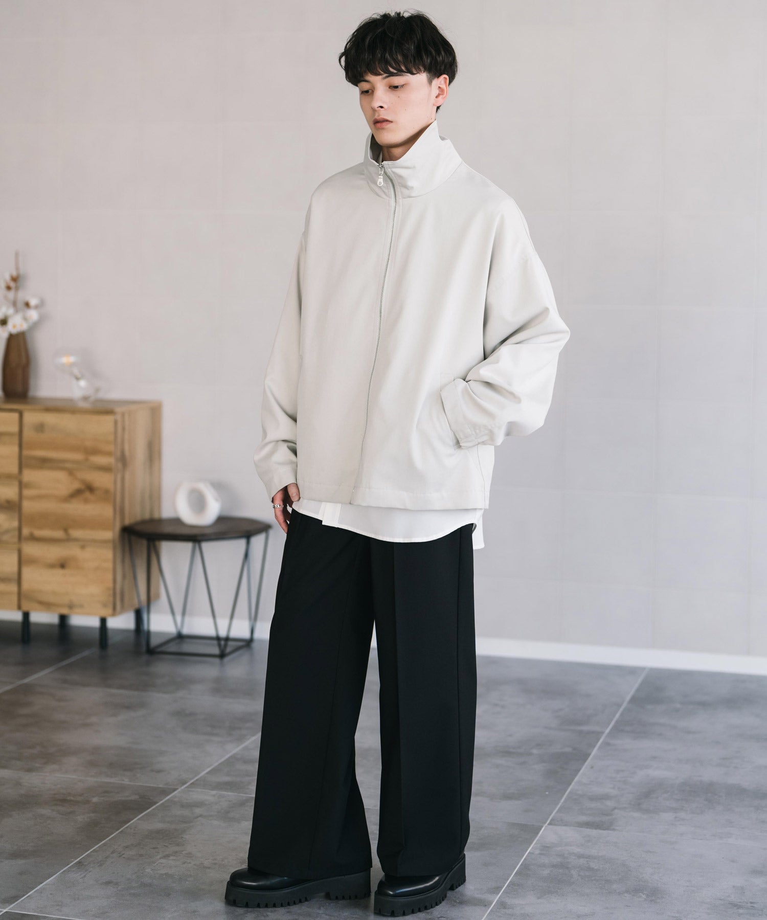 オーバーサイズTRストレッチスタンドカラージャケット ジップアップショートブルゾン 14120