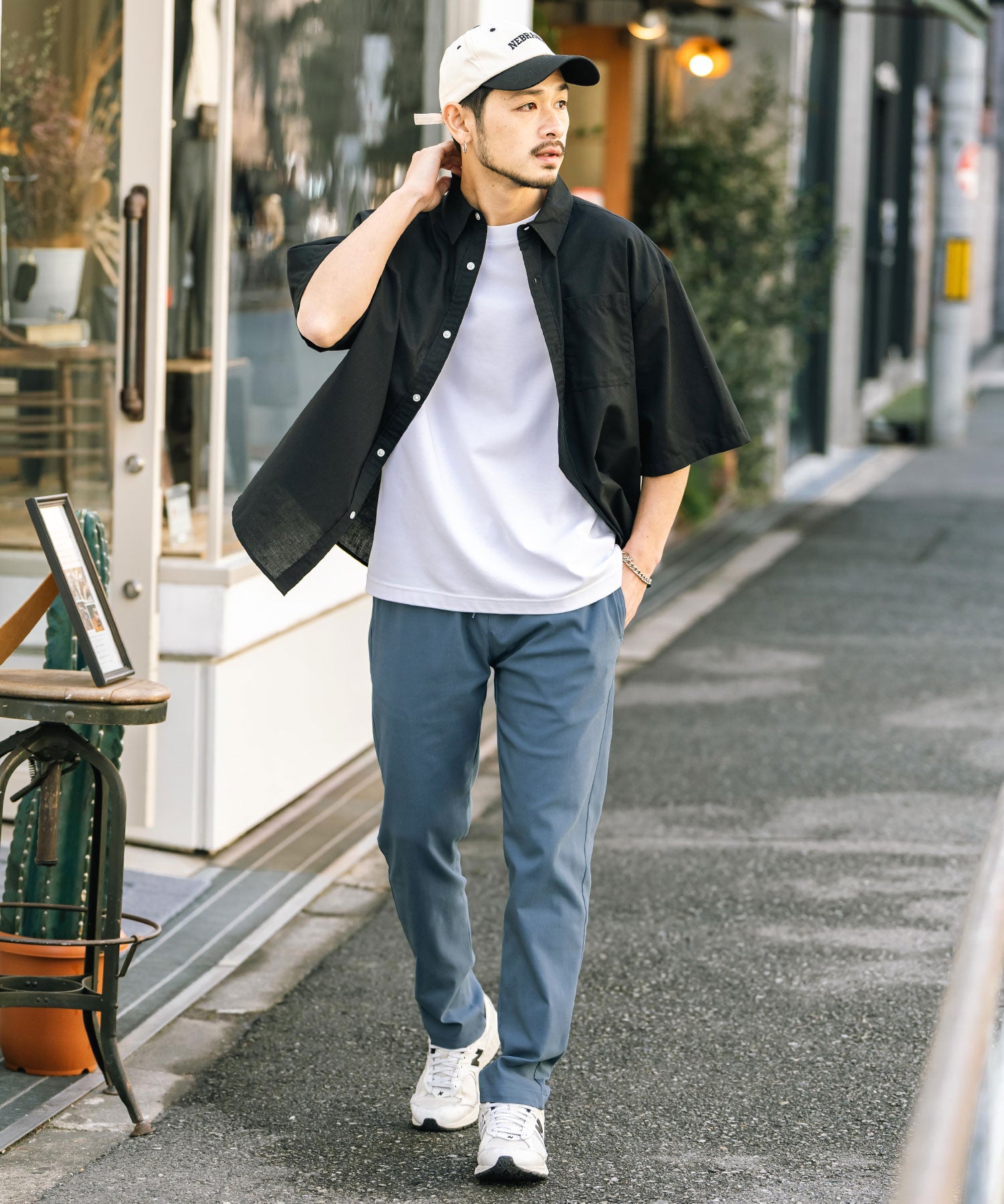 接触冷感 多機能ストレッチイージーテーパードパンツ