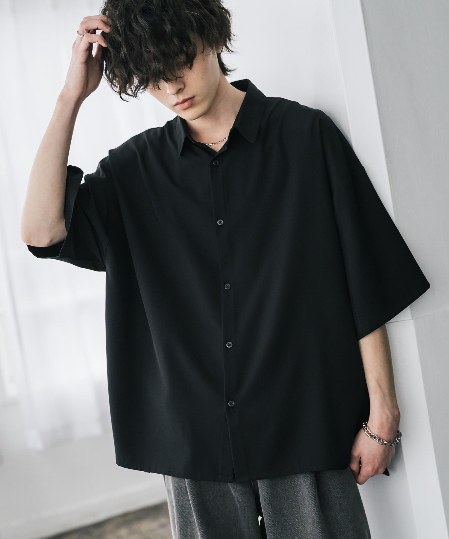 14208_blk_000.jpg
