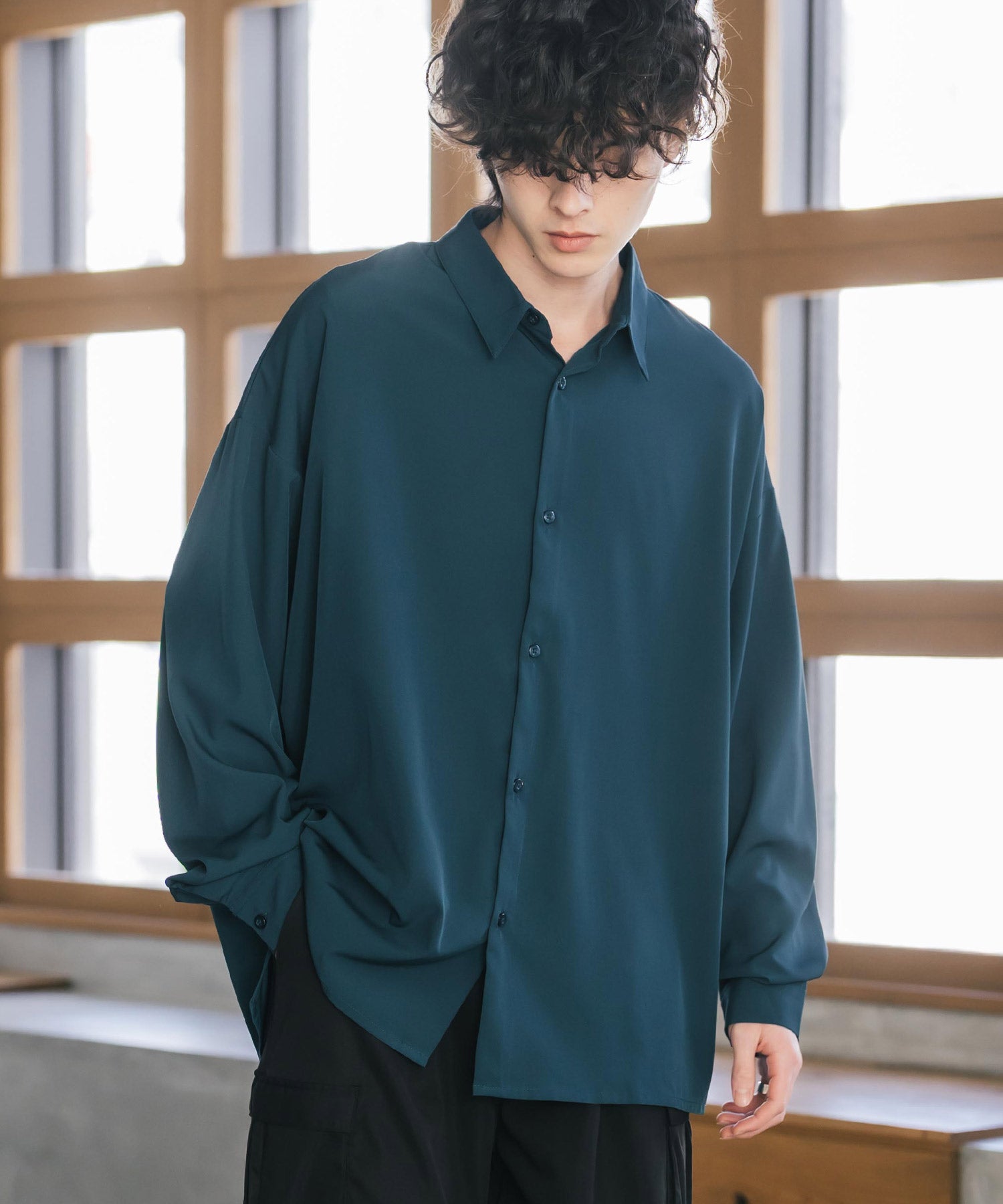 新色追加 接触冷感 オーバーサイズとろみストレッチレギュラーカラー長袖シャツ 14209