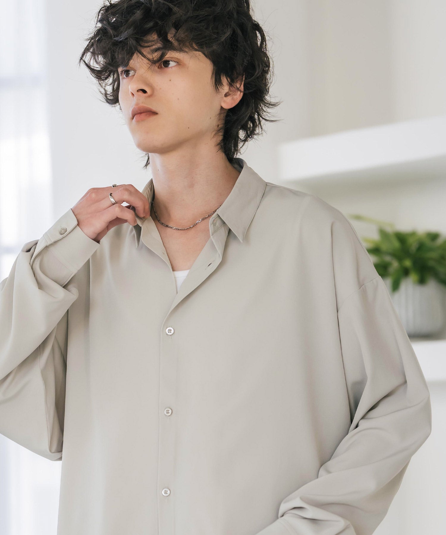 新色追加 接触冷感 オーバーサイズとろみストレッチレギュラーカラー長袖シャツ 14209