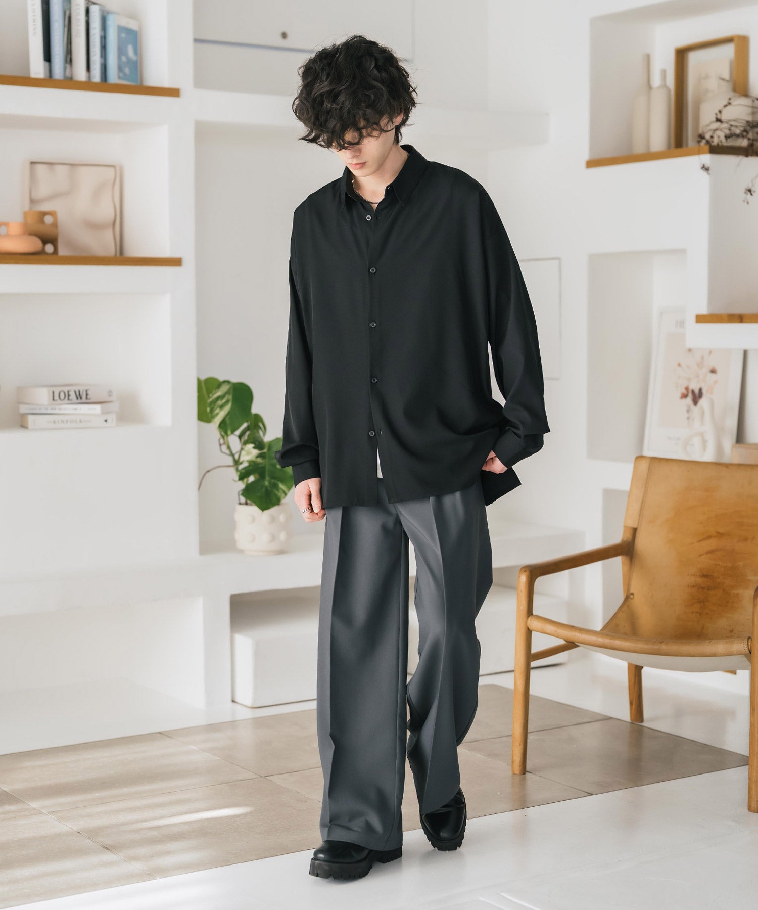 MARK&LONA インナー長袖シャツ サイズ48 ダークグレー 新色追加 接触冷感 オーバーサイズとろみストレッチレギュラーカラー