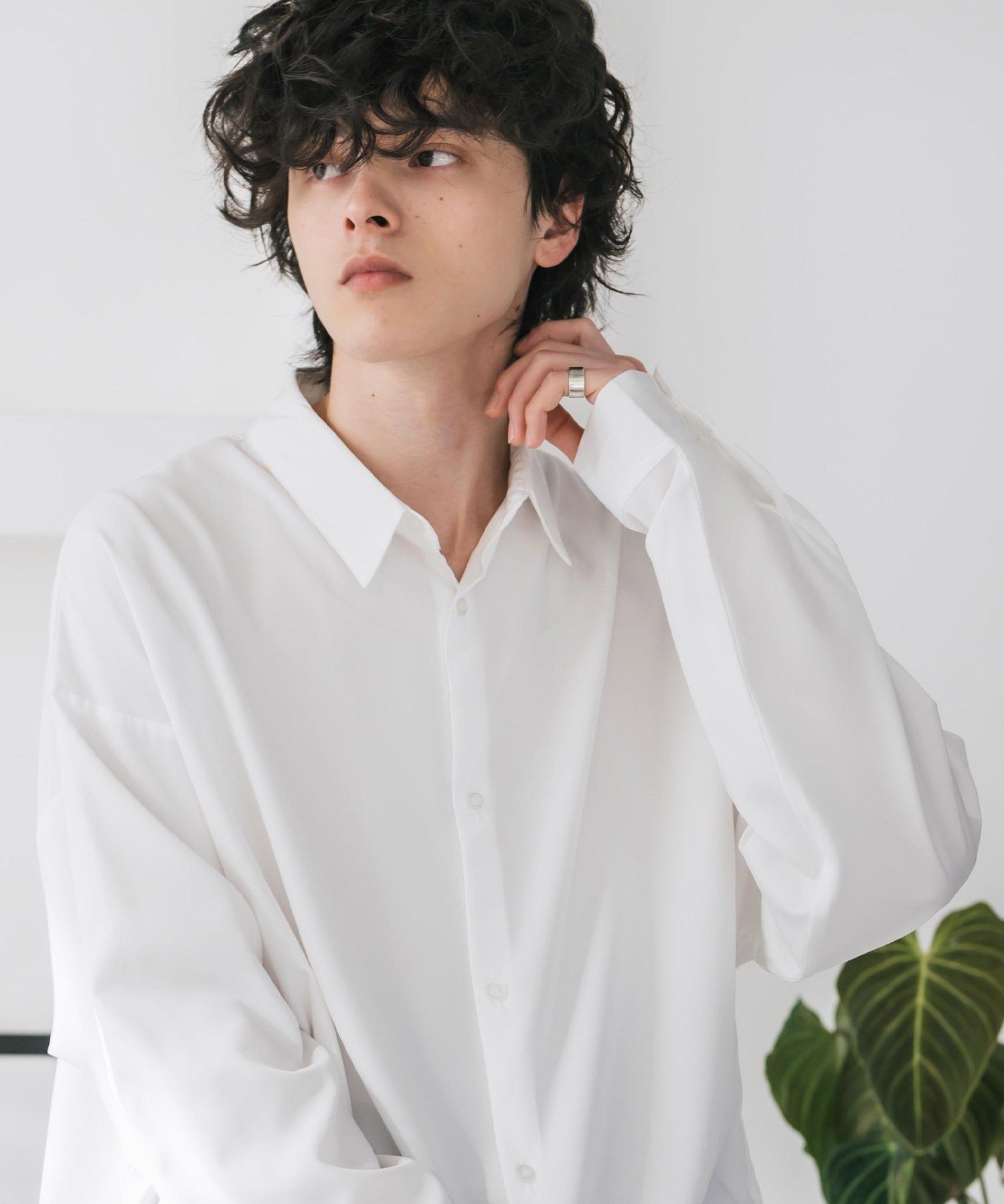 新色追加 接触冷感 オーバーサイズとろみストレッチレギュラーカラー長袖シャツ 14209