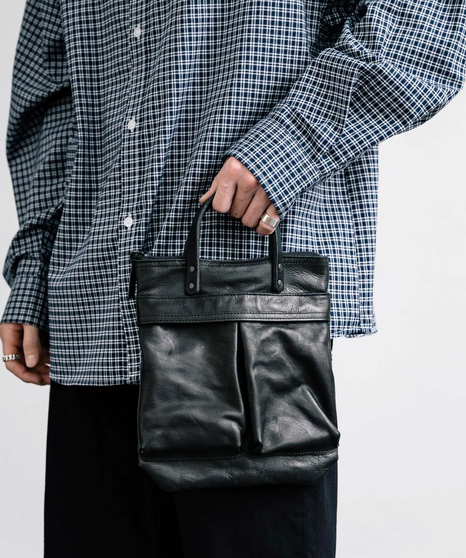 Butler Verner Sails バトラーバーナーセイルズ 日本製 国産ホースレザーミニヘルメットバッグ JA-2928 14269