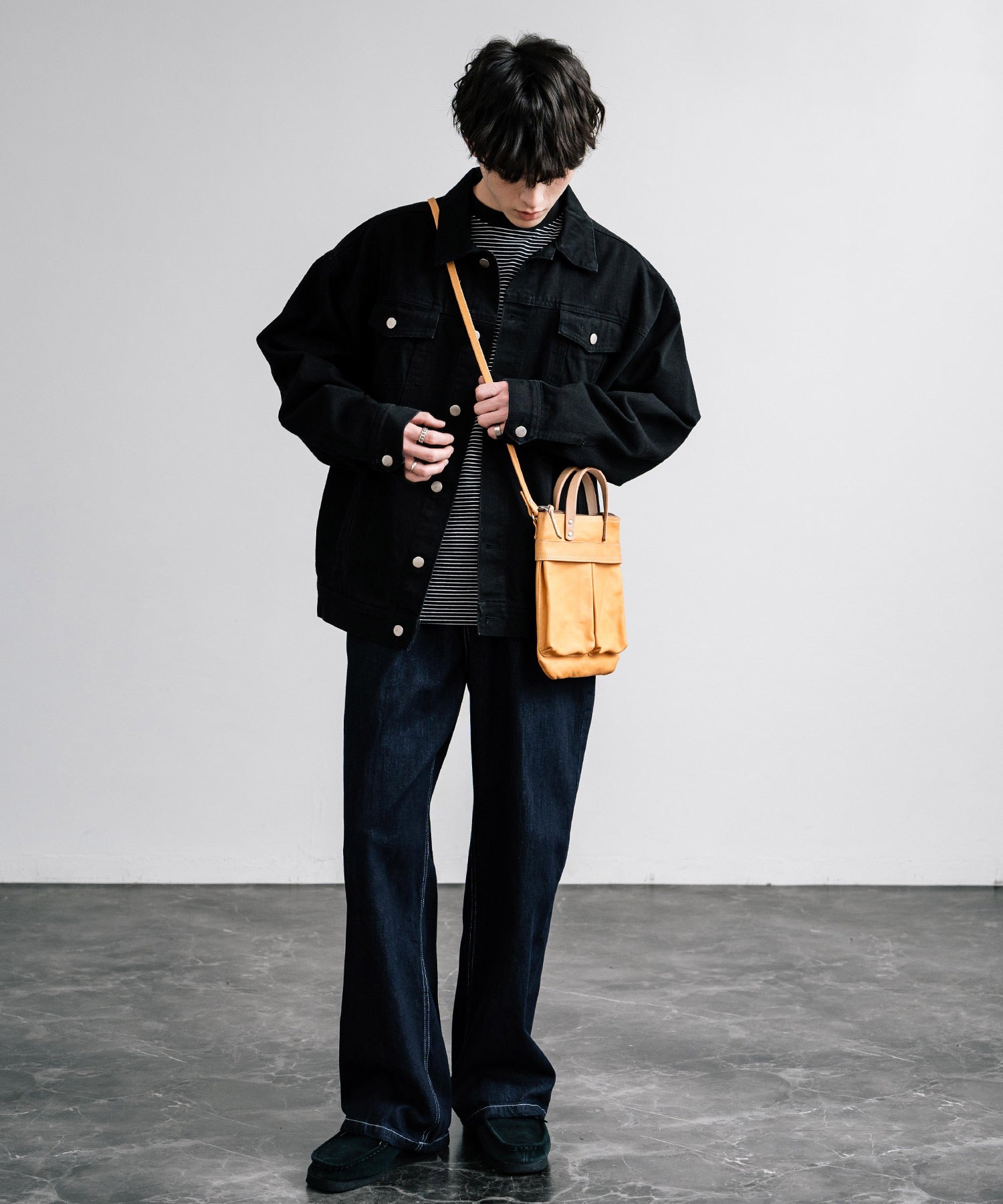 Butler Verner Sails バトラーバーナーセイルズ 日本製 国産ホースレザーミニヘルメットバッグ JA-2928 14269