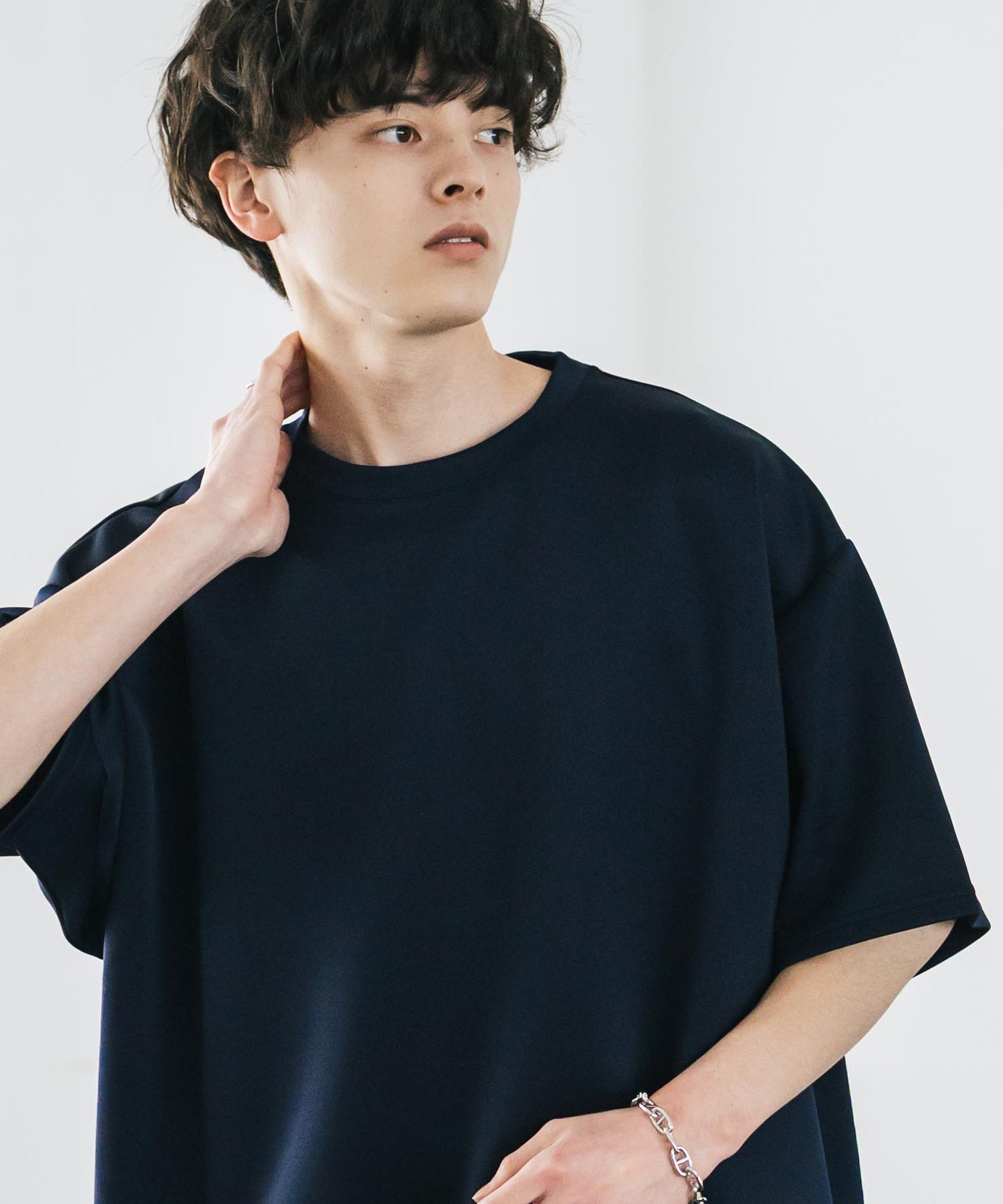 接触冷感 オーバーサイズサイドスリットダンボール半袖クルーネックTシャツ
