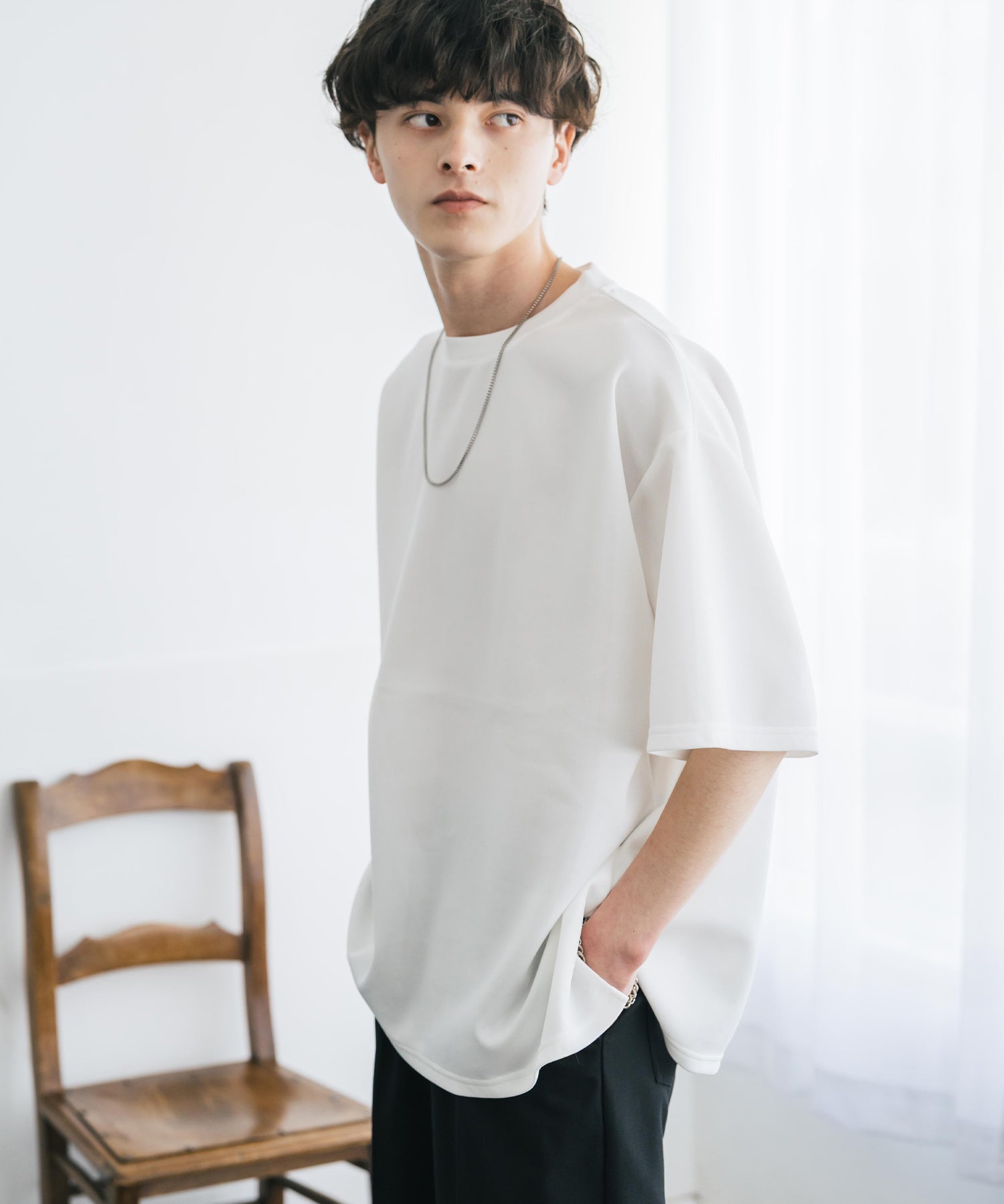 接触冷感 オーバーサイズサイドスリットダンボール半袖クルーネックTシャツ