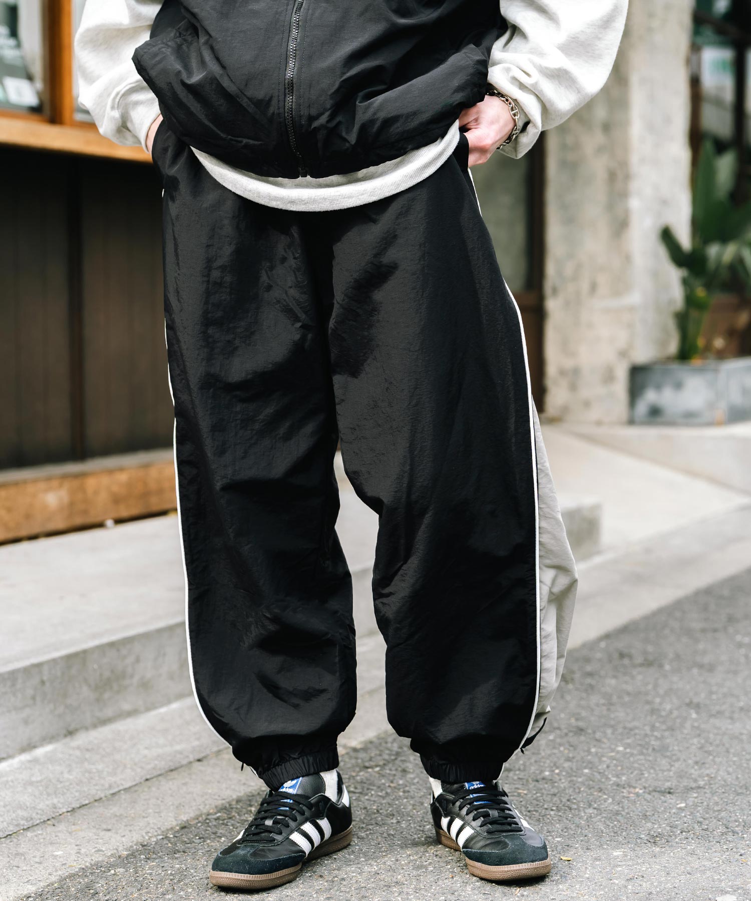 14308_blk_2.jpg