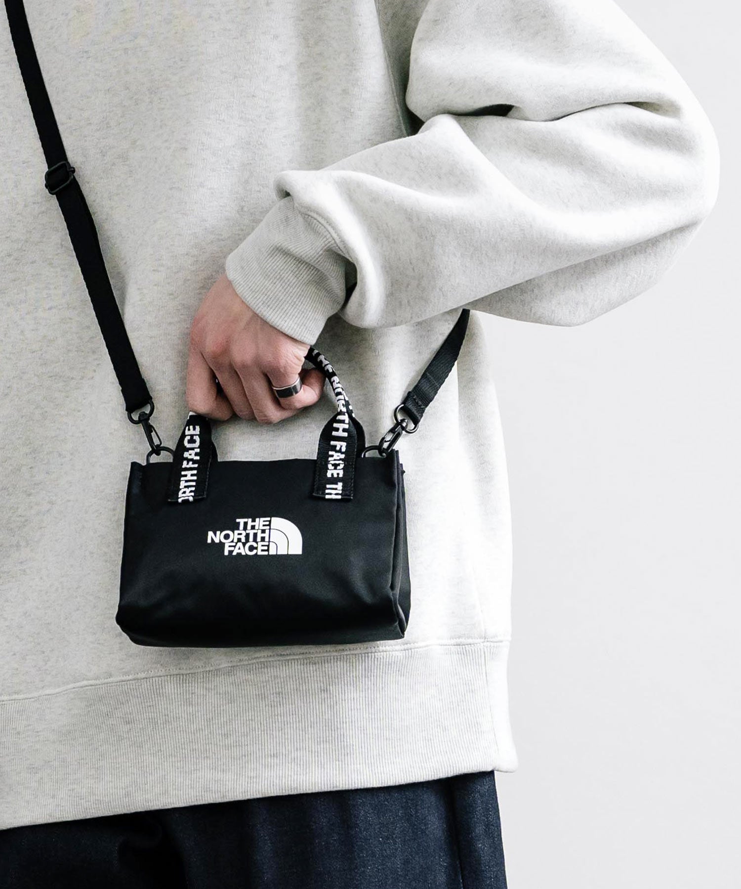 新色追加 THE NORTH FACE ザ・ノースフェイス WHITE LABEL ホワイトレーベル 韓国限定 BONNEY CROSS BAG MINI 2way ミニクロスバッグ 14343