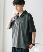 U.S. POLO ASSN. ユーエスポロアッスン 別注コラボ 無地/クレリック ワンポイントロゴ刺繍天竺ハーフジップ半袖ポロシャツ