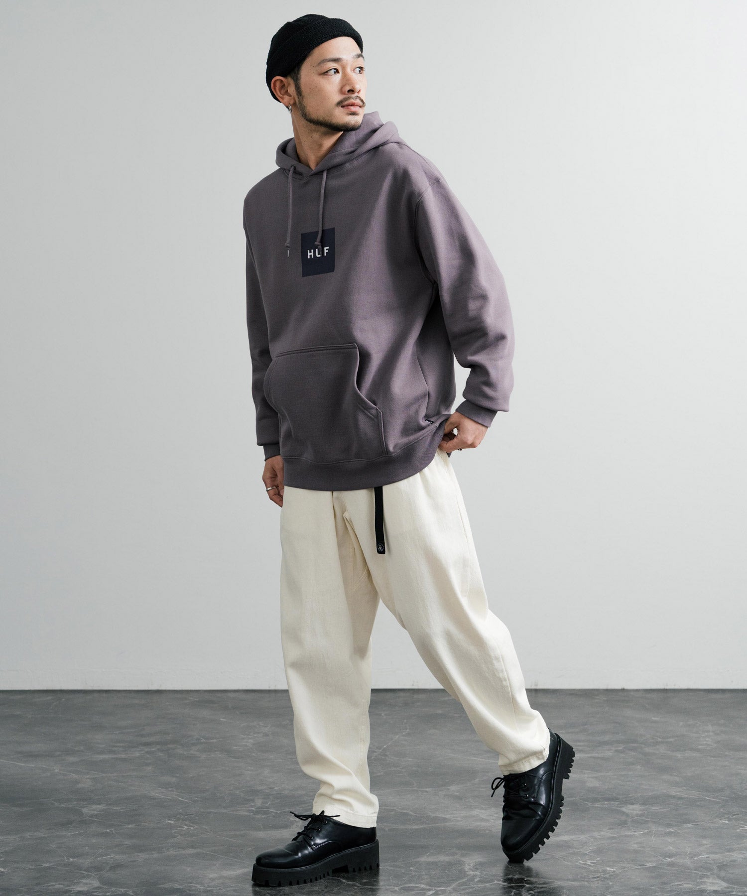 HUF ハフ SET BOX HOODIE オーバーサイズ裏起毛ロゴプルオーバーパーカー