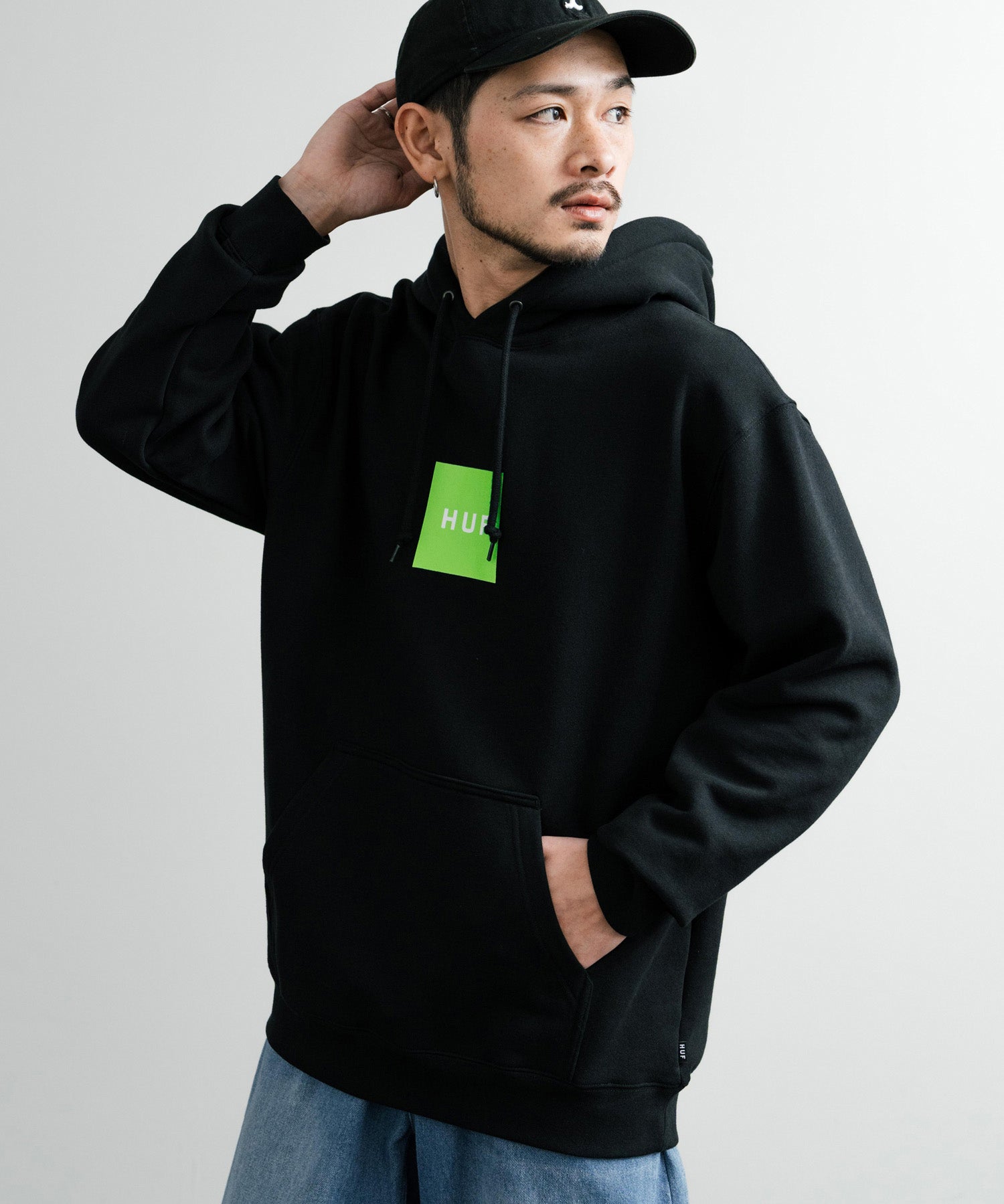 HUF ハフ SET BOX HOODIE オーバーサイズ裏起毛ロゴプルオーバーパーカー