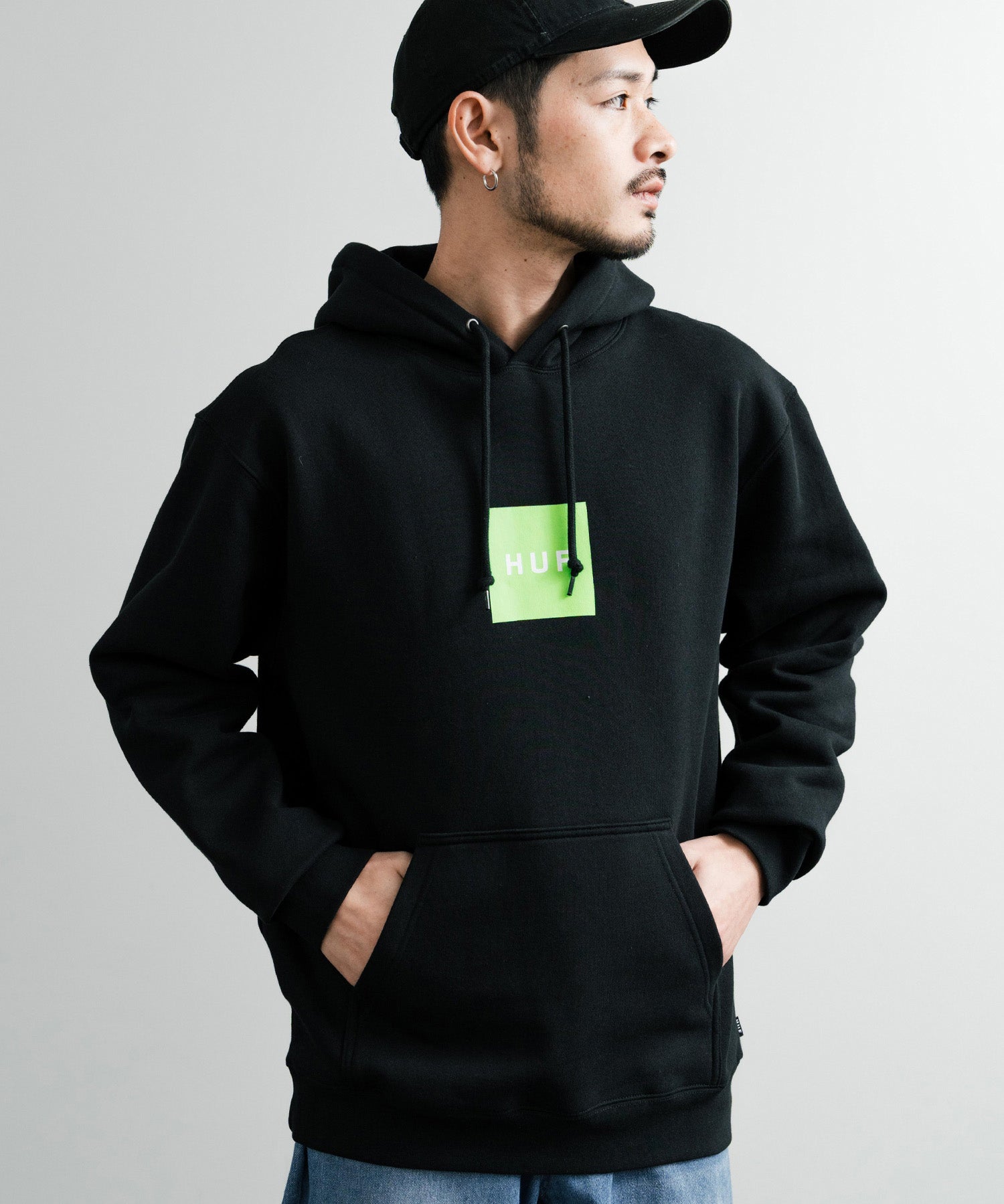 HUF ハフ SET BOX HOODIE オーバーサイズ裏起毛ロゴプルオーバーパーカー