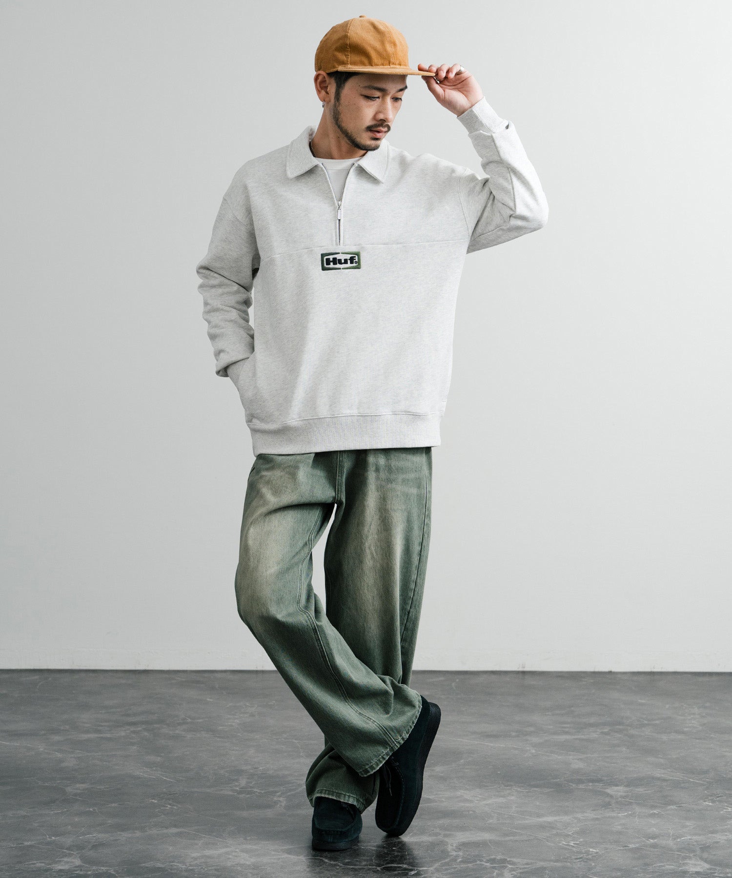 HUF ハフ SLATE QUARTER ZIP FLEECE オーバーサイズロゴ刺繍ハーフジップトレーナー