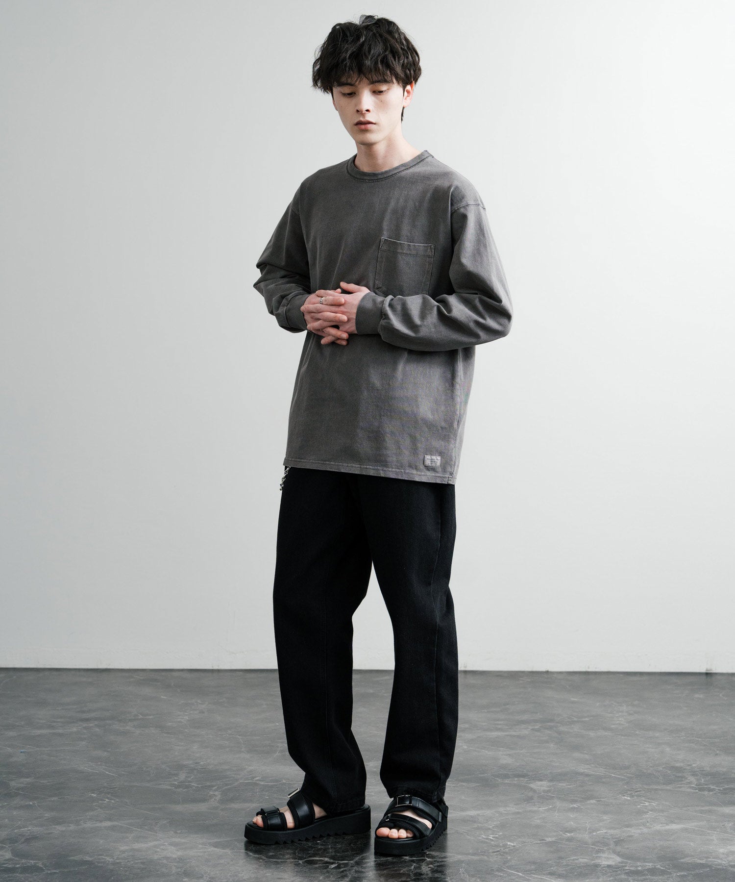 KRIFF MAYER クリフメイヤー オーバーサイズ ヘビーオンスピグメントクルーネック長袖Tシャツ ロンT 2435807