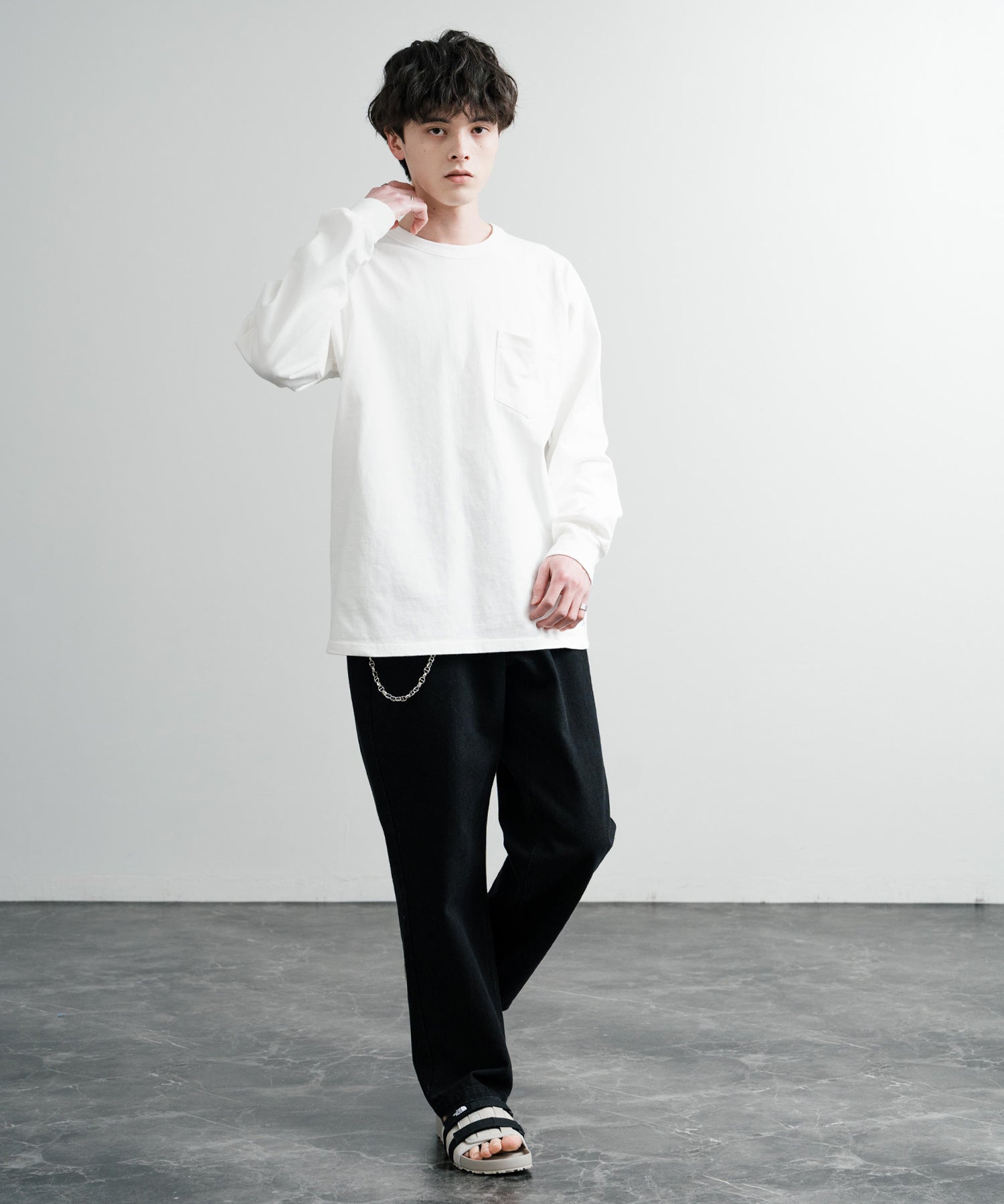 KRIFF MAYER クリフメイヤー オーバーサイズ ヘビーオンスピグメントクルーネック長袖Tシャツ ロンT 2435807