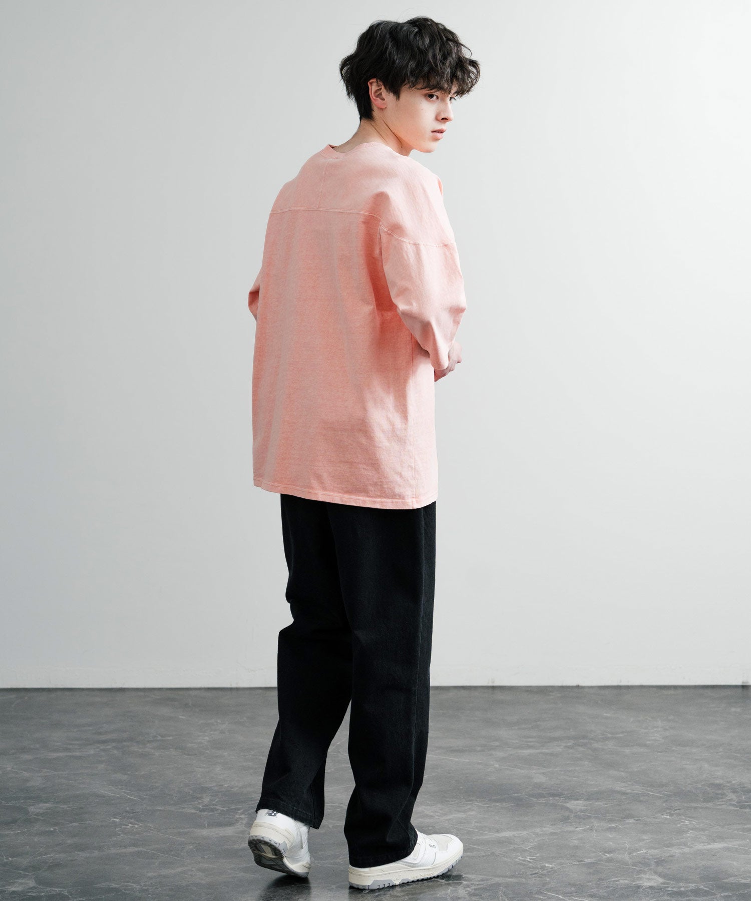 KRIFF MAYER クリフメイヤー オーバーサイズ ヘビーオンス天竺 ピグメント加工 フットボール七分袖Tシャツ 2435808