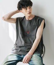 オーバーサイズ ピグメントライクグラフィックプリントノースリーブTシャツ