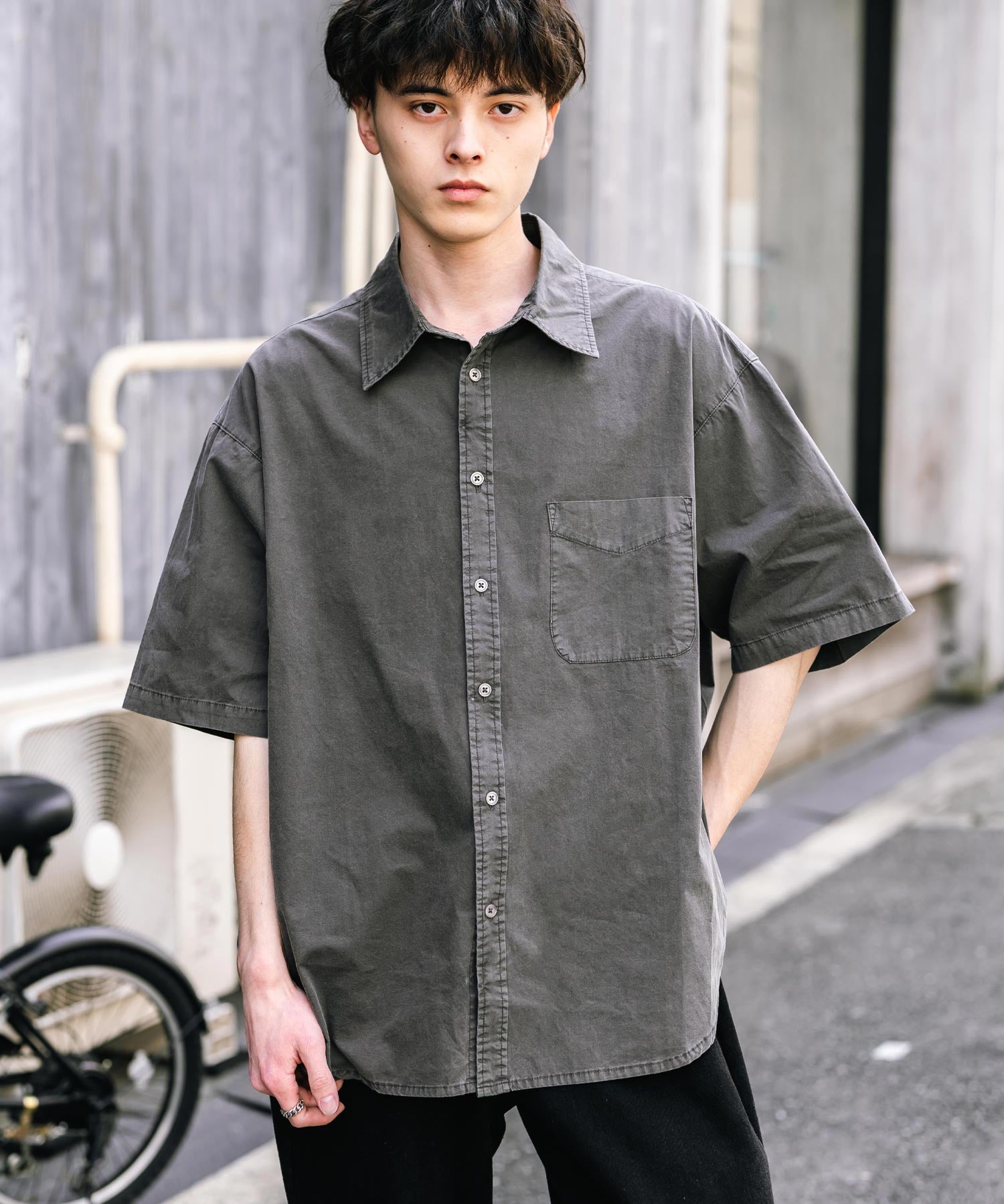 オーバーサイズ ピグメントダイ加工 レギュラーカラー半袖ブロードシャツ
