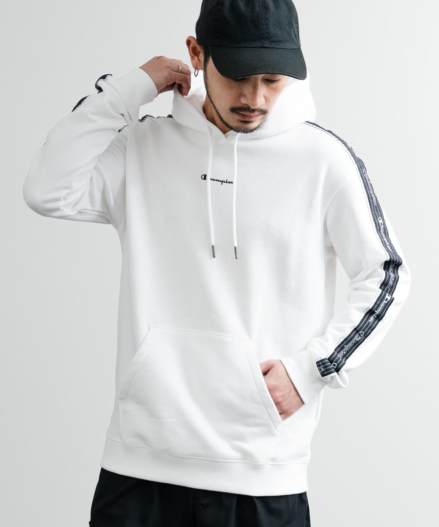 Champion チャンピオン オーバーサイズ袖ラインロゴ裏毛プルオーバーパーカー Mens Hooded Sweatshirt