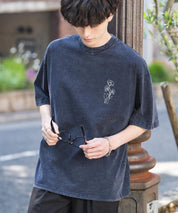 オーバーサイズ ケミカルウォッシュワンポイントフラワープリント半袖Tシャツ