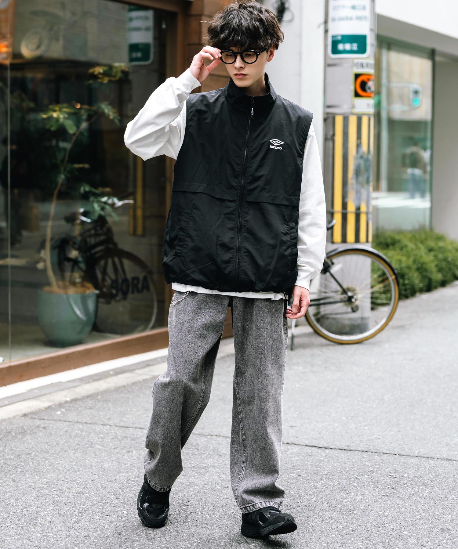 ルーズシルエットワイドデニムパンツ