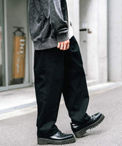 ルーズシルエットワイドデニムパンツ