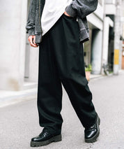ルーズシルエットワイドデニムパンツ