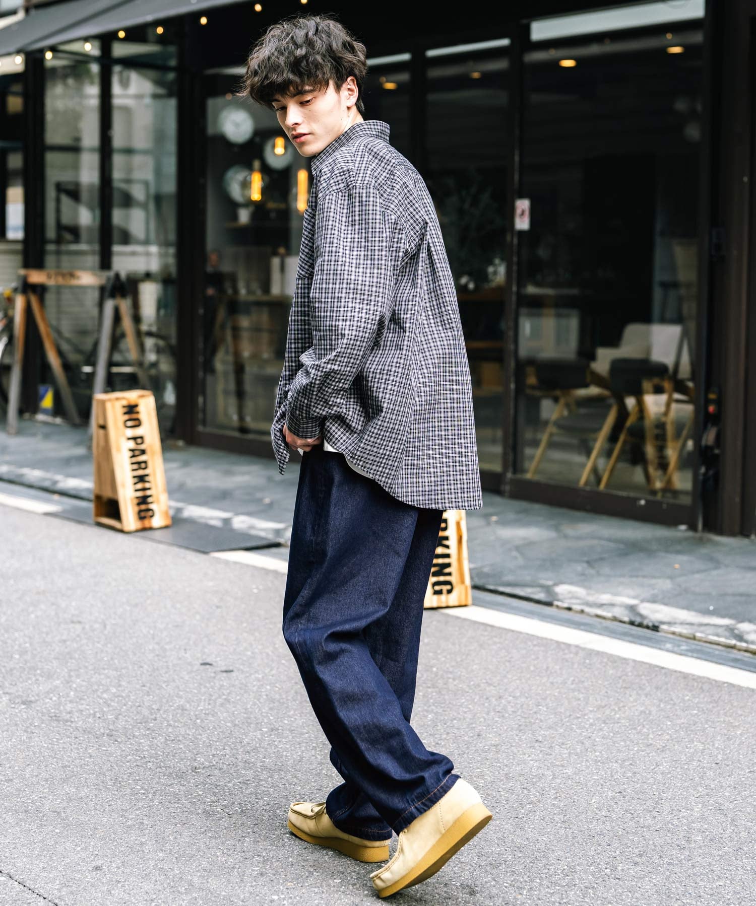 ルーズシルエットワイドデニムパンツ