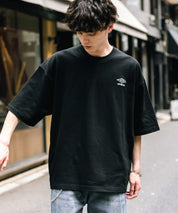 UMBRO アンブロ 別注コラボ オーバーサイズワンポイントロゴ刺繍クルーネック半袖Tシャツ