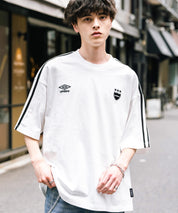 UMBRO アンブロ 別注コラボ オーバーサイズサイドライントラックワンポイントロゴ刺繍クルーネック半袖Tシャツ