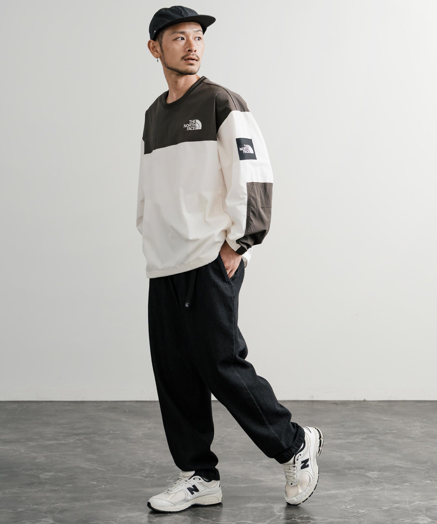 日本未展開モデル THE NORTH FACE ザ・ノースフェイス ALBANY CREWNECK 長袖ナイロンクルーネックプルオーバー 14477